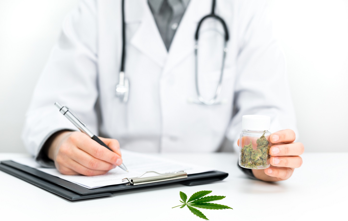 טיפול בפוסט טראומה באמצעות קנביס cannabis
